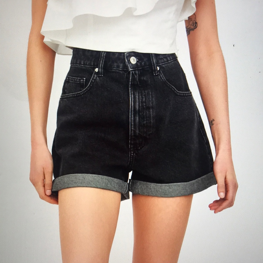 ZARA Authentic Denim Mom Fit Shorts